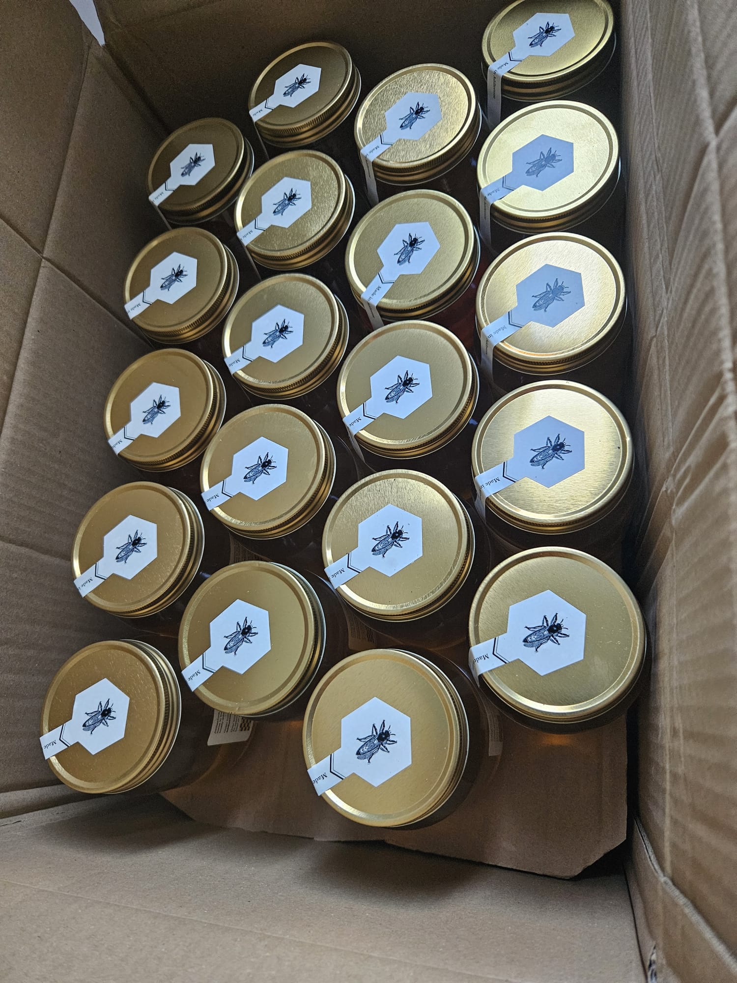 Bulk box of 20 jars of pure local raw honey - Addlestone honey