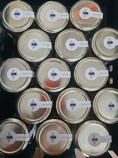 Bulk unlabelled raw honey
