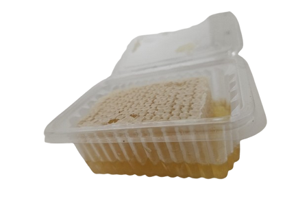 Raw hand-cut honey comb